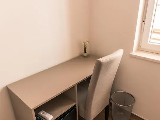 Hôtel capsule Rirooms *