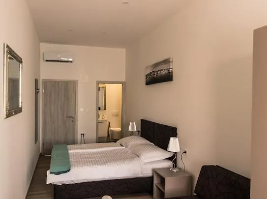 Hotel de capsule Rirooms