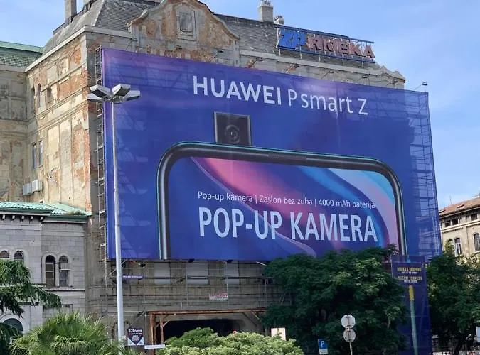 Rirooms Capsule hotel